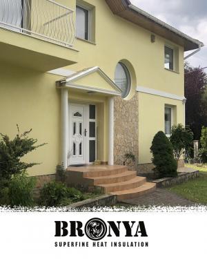 Kétszintes családi ház – Bronya Facade szigetelés